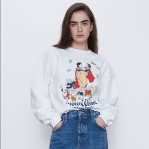 Zara Snow White sweatshirt